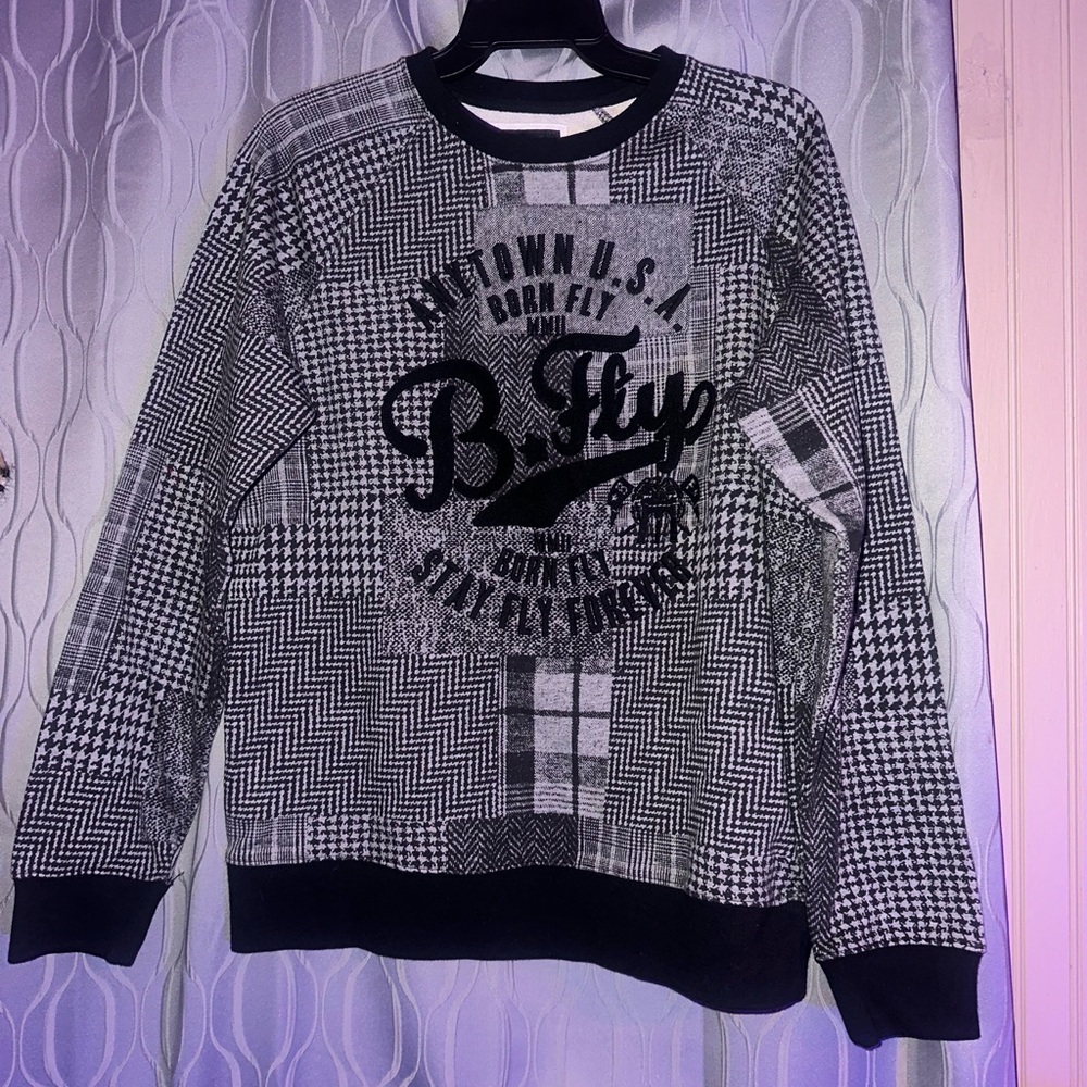 Black and Gray Graphic Sweater